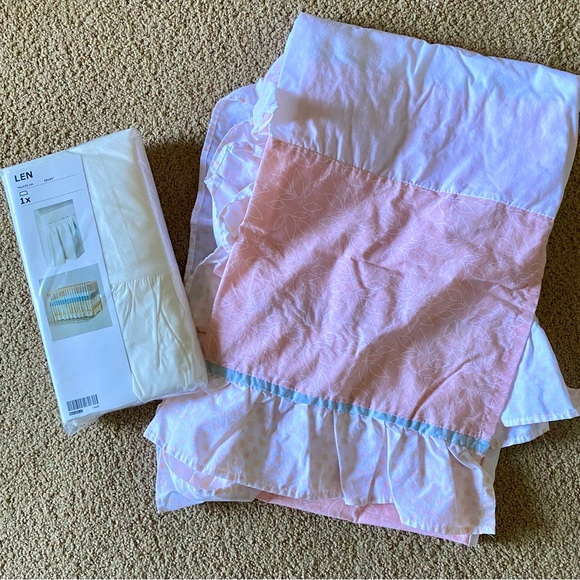 NEW Baby Girl Set of 2 Ruffle Crib Bed Skirts in White & Pink Print - Picture 1 of 7